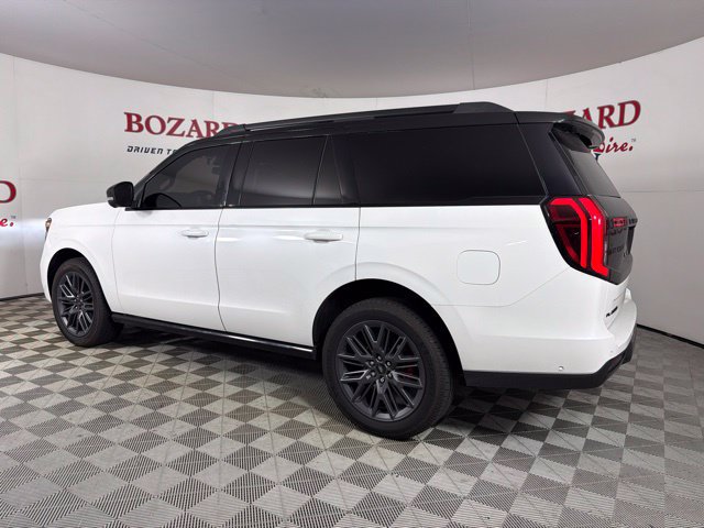 Used 2025 Ford Expedition Platinum w/ Stealth Performance Package AWD/4WD image 8