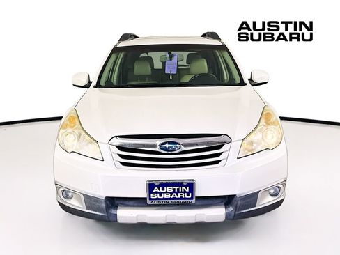 Used 2010 Subaru Outback 3.6R Limited AWD/4WD image 2