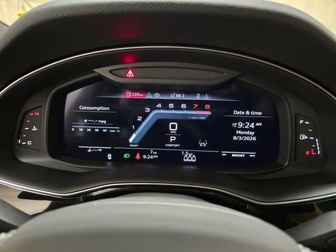 New 2026 Audi SQ8 Premium Plus AWD/4WD image 17