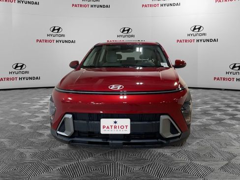 New 2026 Hyundai Kona SE image 9