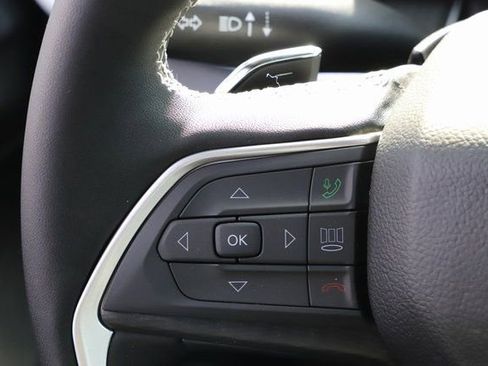 New 2025 Jeep Grand Cherokee Altitude AWD/4WD image 21