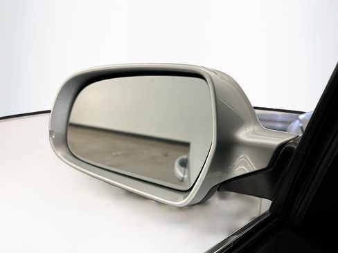 Used 2011 Audi A4 2.0T Premium Plus image 16