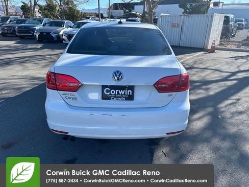 Used 2014 Volkswagen Jetta SE image 5