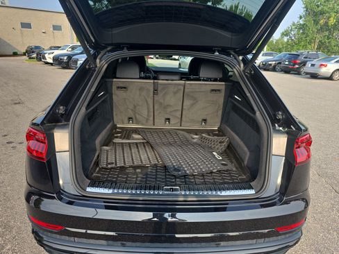 Used 2019 Audi Q8 Premium Plus w/ Premium Plus AWD/4WD image 12