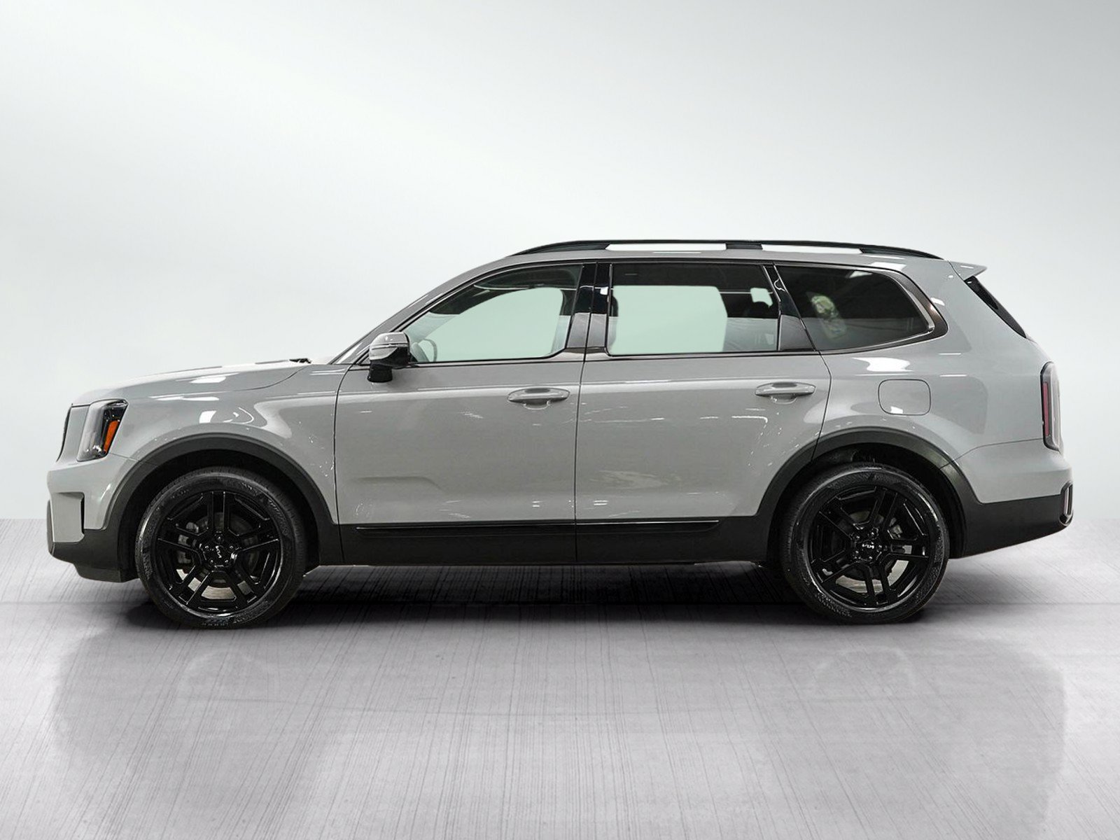 Used 2024 Kia Telluride SX Prestige X-Line AWD/4WD image 2
