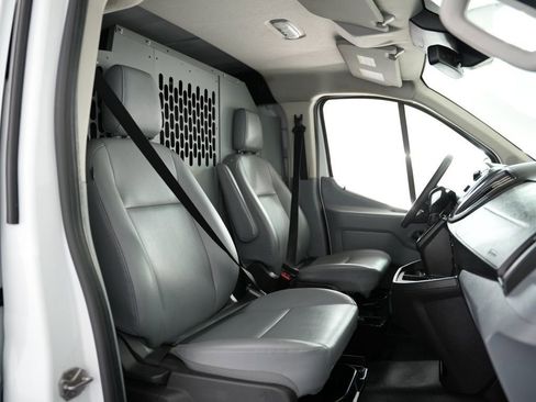 Used 2019 Ford Transit 250 130 Low Roof image 40