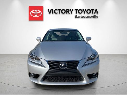 Used 2016 Lexus IS 300 AWD image 8