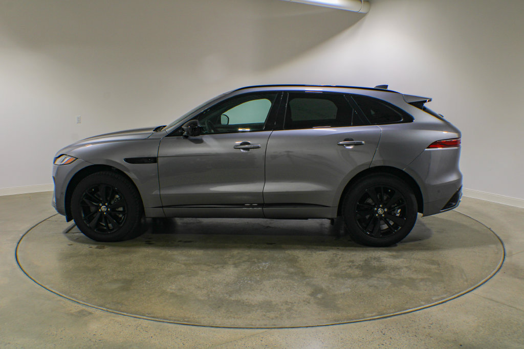 New 2026 Jaguar F-PACE R-Dynamic S AWD/4WD image 3