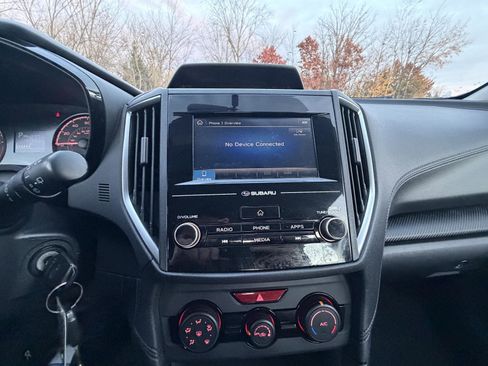 Used 2017 Subaru Impreza 2.0i image 12