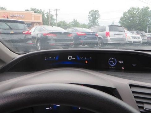 Used 2012 Honda Civic LX image 42