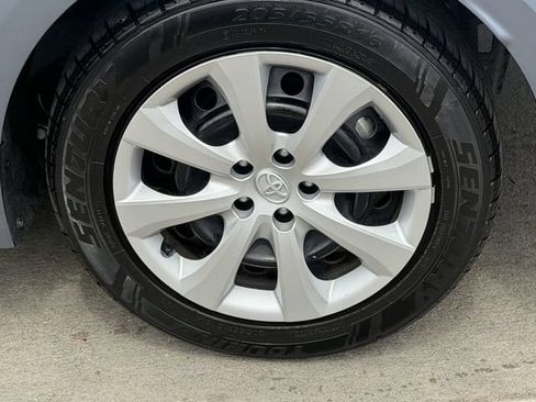 Used 2024 Toyota Corolla LE FWD image 8