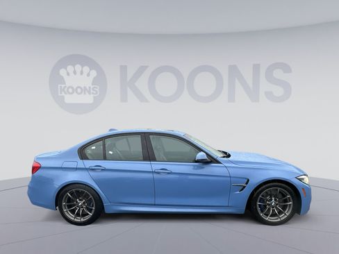Used 2018 BMW M3 RWD image 17