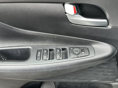 Used 2020 Hyundai Santa Fe SEL FWD image 17