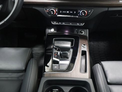 Certified 2023 Audi Q5 2.0T Premium Plus w/ Premium Plus Package image 20