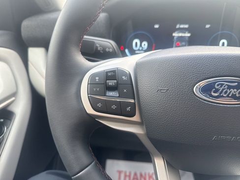 New 2026 Ford Explorer Active w/ Active Comfort Package image 15