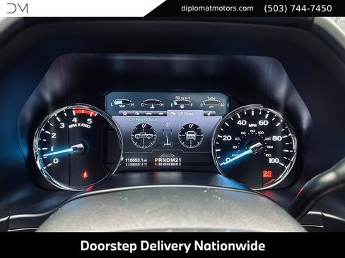 Used 2017 Ford F250 Platinum w/ Platinum Ultimate Package AWD/4WD image 39