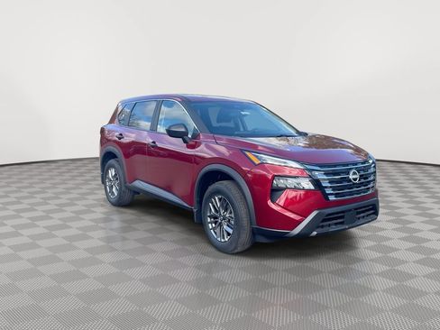 Certified 2026 Nissan Rogue S AWD/4WD image 2