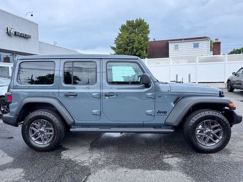 New 2026 Jeep Wrangler Unlimited Sport AWD/4WD image 8