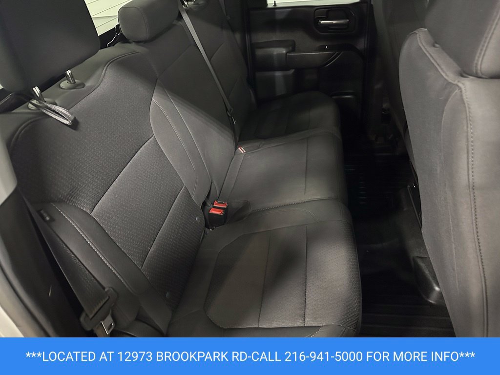 Used 2022 Chevrolet Silverado 2500 Custom w/ Custom Value Package AWD/4WD image 22