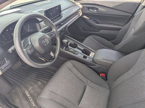 Used 2023 Honda Accord EX image 21
