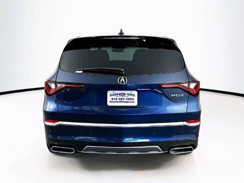 Used 2025 Acura MDX w/ Technology Package FWD image 5