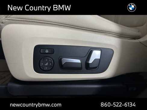 Used 2020 BMW X3 xDrive30i w/ Premium Package image 13