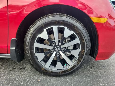 Certified 2026 Honda Odyssey EX-L image 7
