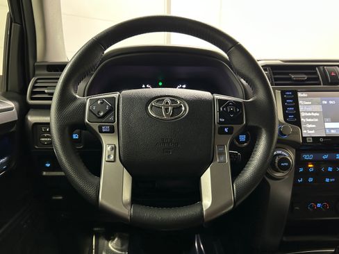 Used 2021 Toyota 4Runner Limited image 13