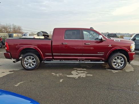 Used 2022 RAM 2500 Limited image 8