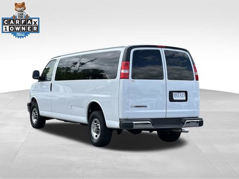 Used 2024 Chevrolet Express 3500 LT w/ LT Preferred Equipment Group RWD image 11