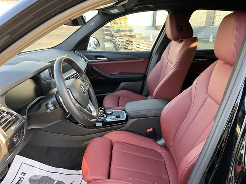 Used 2024 BMW X3 xDrive30i w/ Convenience Package image 11