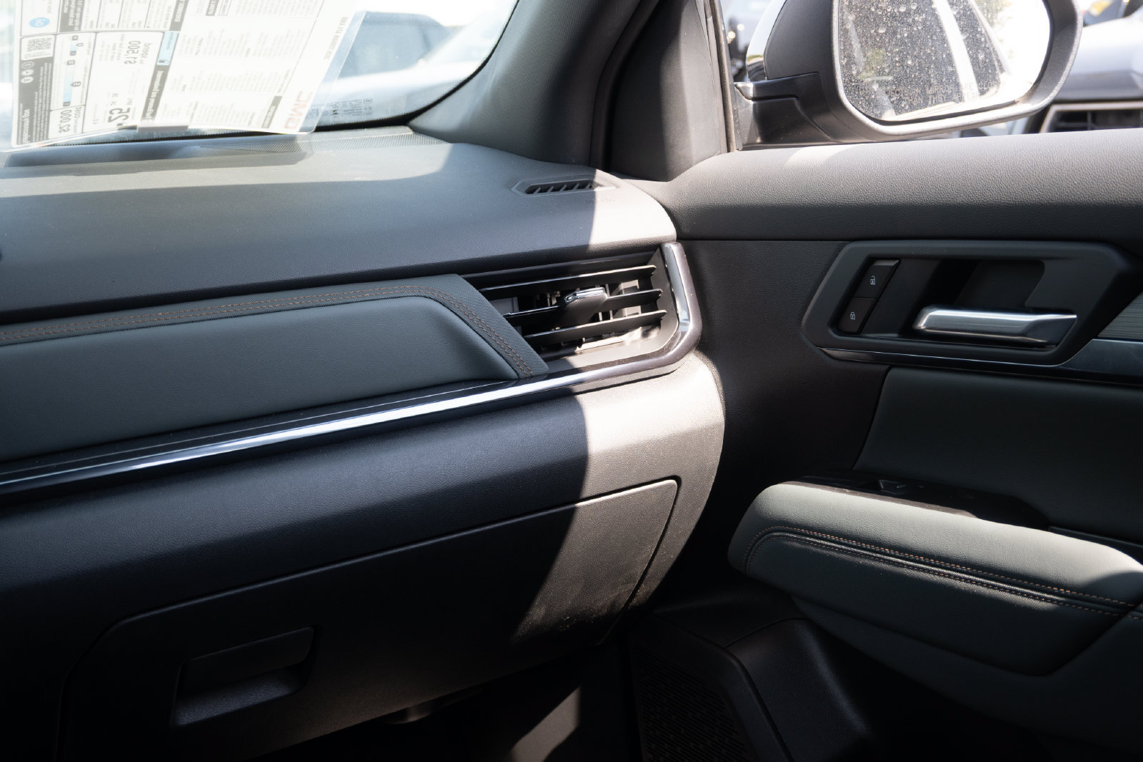 New 2026 GMC Terrain AT4 AWD/4WD image 16