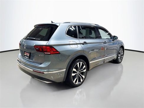 Used 2021 Volkswagen Tiguan SEL Premium R-Line image 7