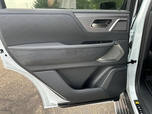 New 2027 INFINITI QX80 Autograph AWD/4WD image 29