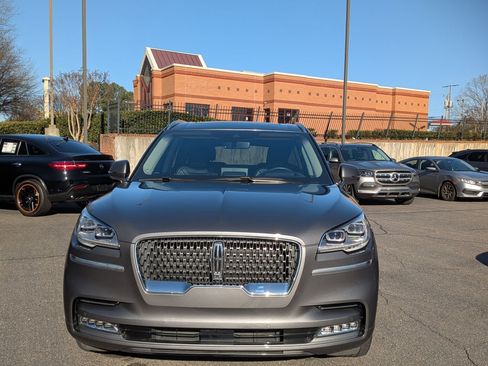 Used 2021 Lincoln Aviator Reserve w/ Equipment Group 208A image 8