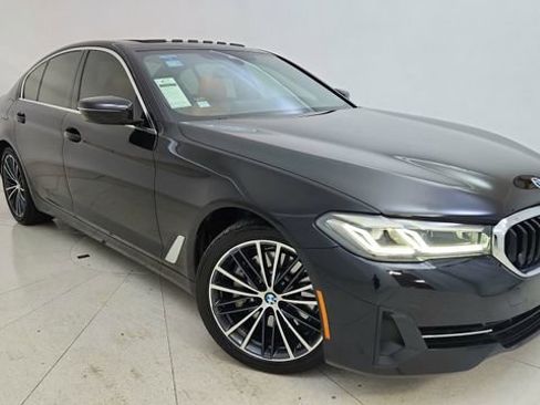 Used 2021 BMW 530i w/ Convenience Package image 86