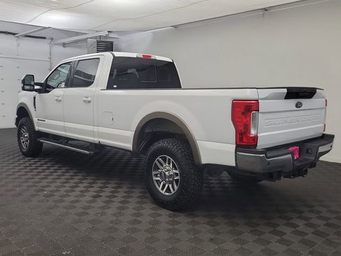 Used 2019 Ford F350 Lariat w/ Lariat Ultimate Package image 3
