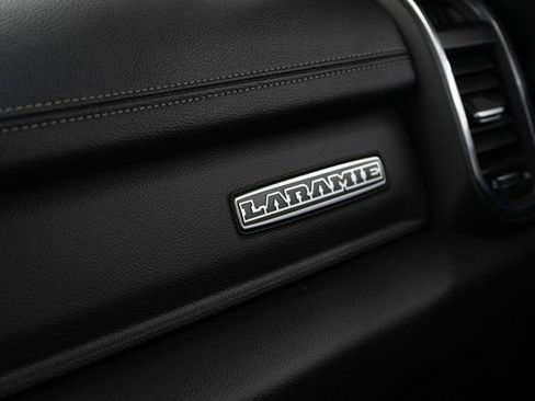 Used 2024 RAM 1500 Laramie image 32