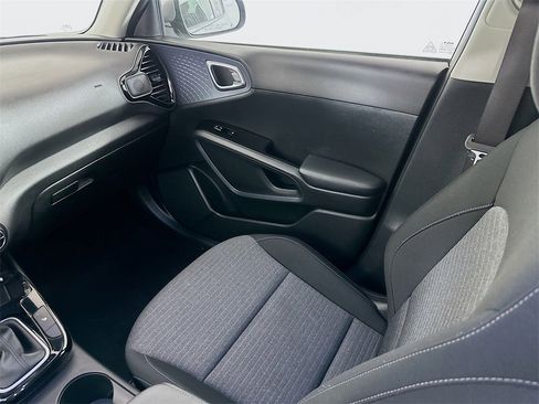 Used 2023 Kia Soul EX image 24