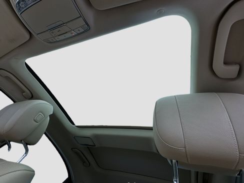 Used 2019 Mercedes-Benz S 450 Sedan image 14