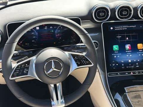 Certified 2026 Mercedes-Benz GLC 300 4MATIC image 9