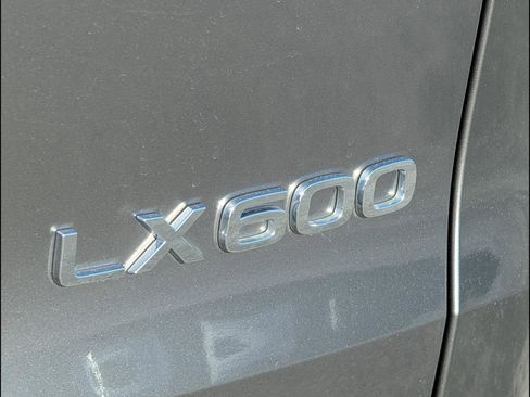 Used 2023 Lexus LX 600 F Sport w/ Accessory Package (Z1) image 21