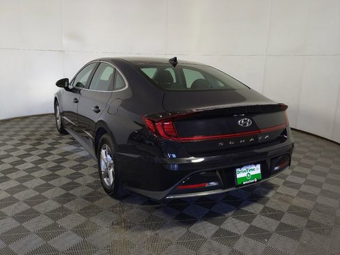 Used 2023 Hyundai Sonata SE w/ Preferred Accessory Package FWD image 6
