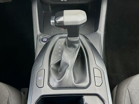 Used 2025 Kia K4 LXS image 25