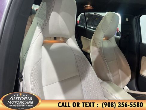 Used 2015 Mercedes-Benz GLA 250 4MATIC image 11