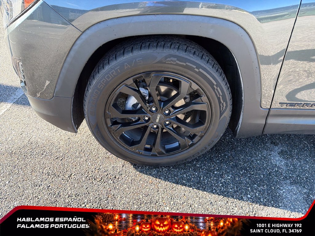 Certified 2021 GMC Terrain SLT w/ Infotainment Package II FWD image 10