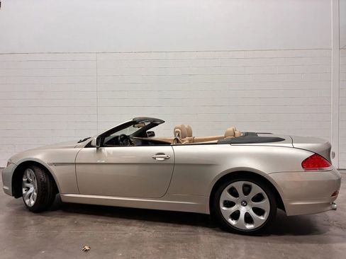 Used 2005 BMW 645Ci Convertible RWD image 4