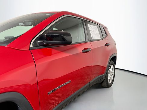 Used 2023 Jeep Compass Sport image 13