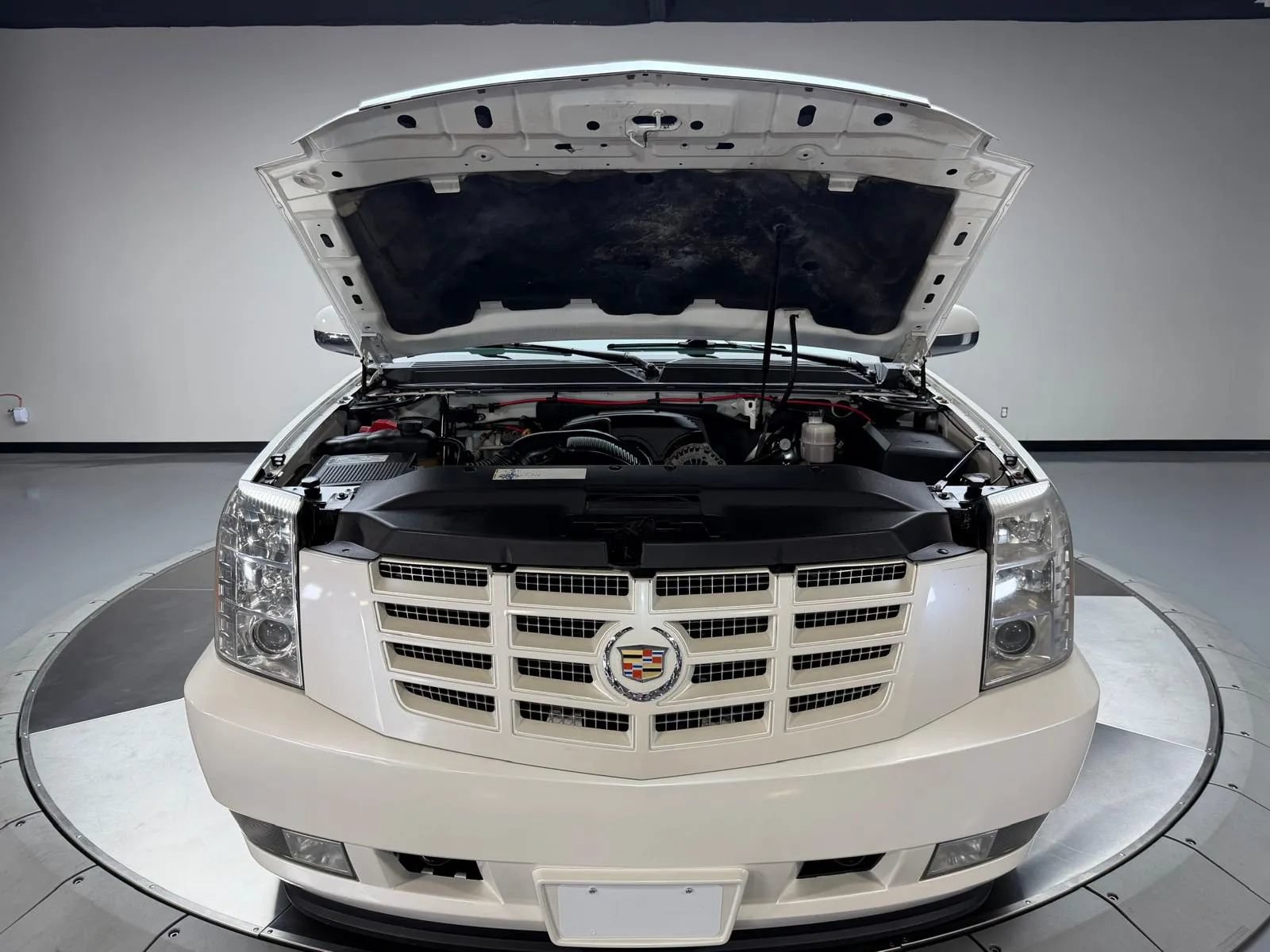 Used 2008 Cadillac Escalade EXT AWD/4WD image 11