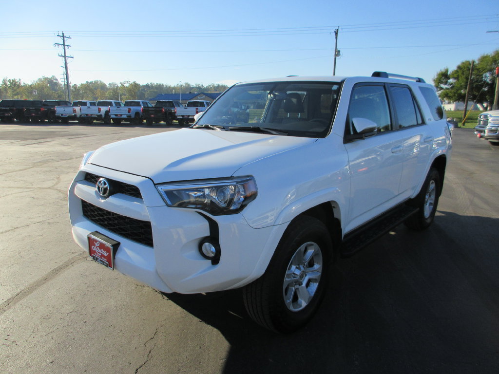 Used 2019 Toyota 4Runner SR5 Premium AWD/4WD image 11